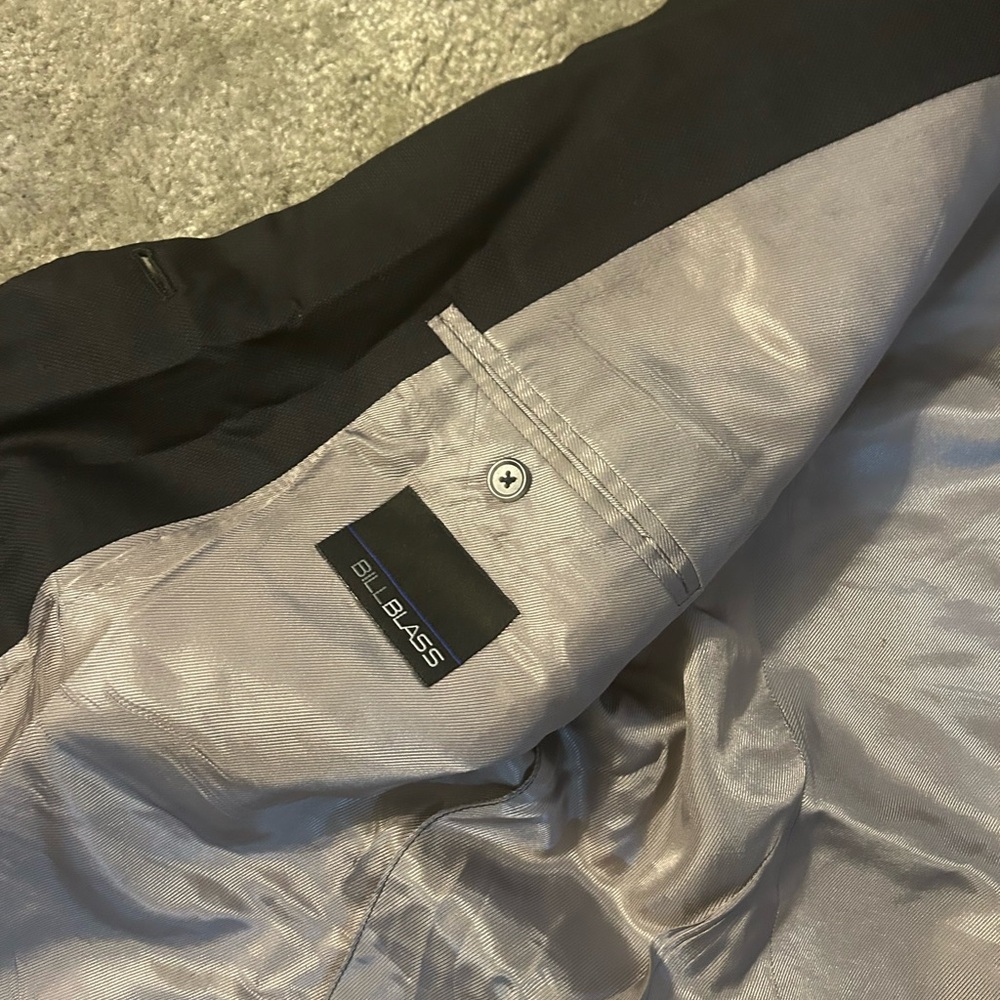 Bill Blass Navy DB side-vent 6 on 2 Blazer with Pick stiching & Silvery Lining